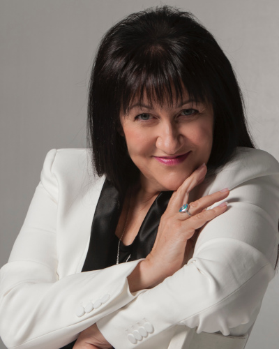 Mary Zapiti